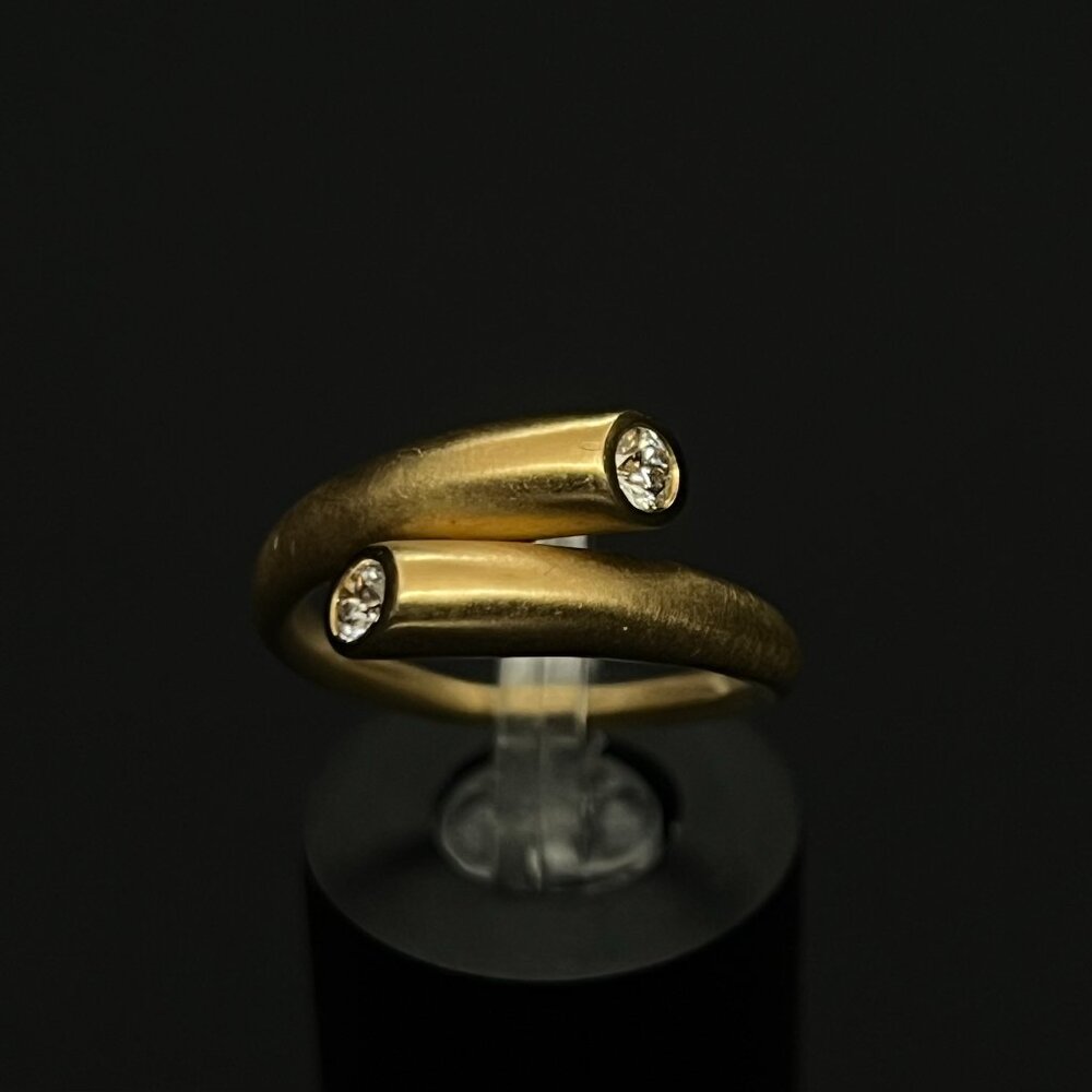 Carelle Whirl Single Diamond Ring